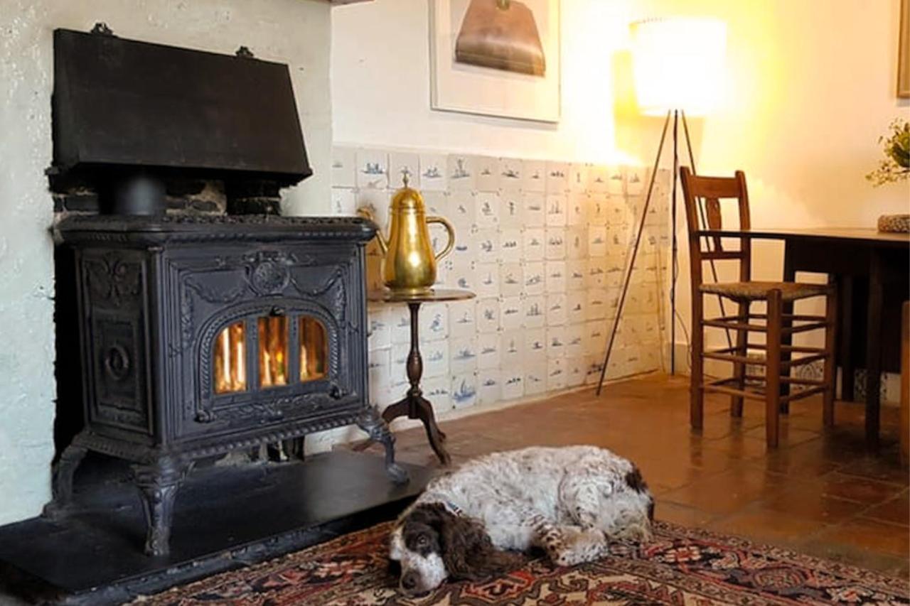 Countryside Bliss: Historic Cottage By The Sea เบิร์กฮามสเตเดอ ภายนอก รูปภาพ